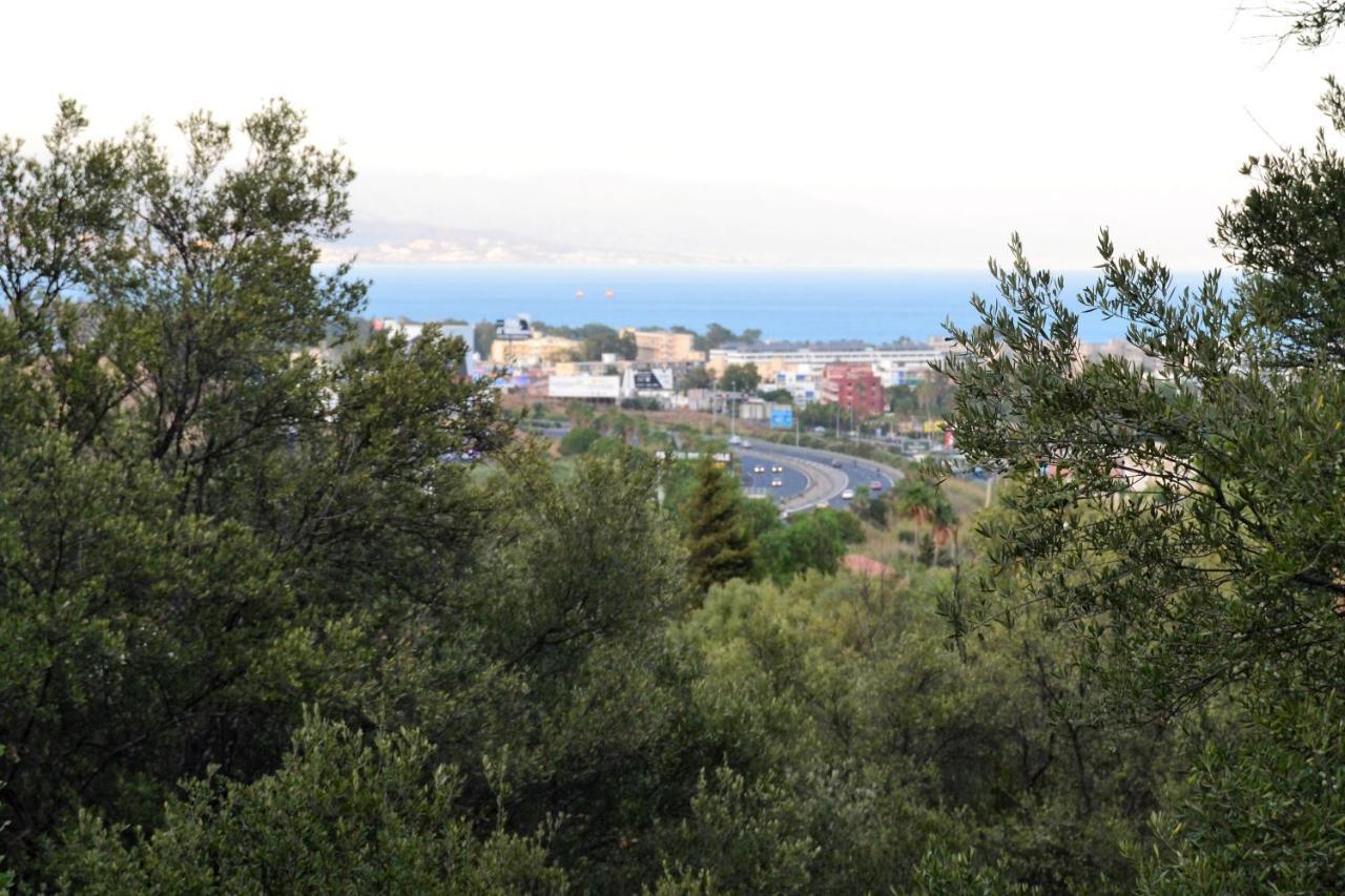 Suite Estudio Montana Torremolinos Zewnętrze zdjęcie