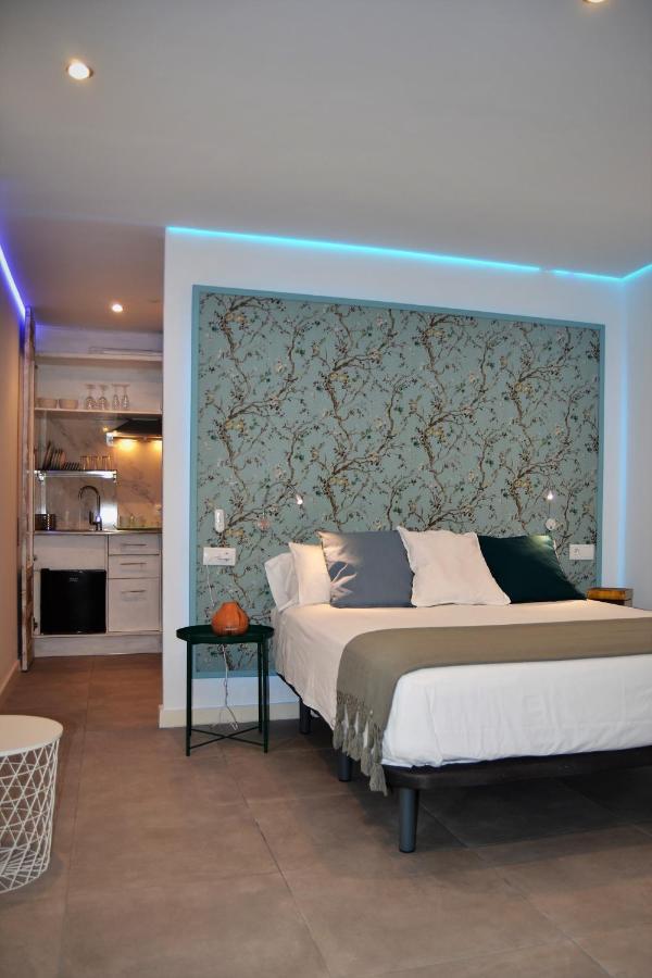 Suite Estudio Montana Torremolinos Zewnętrze zdjęcie